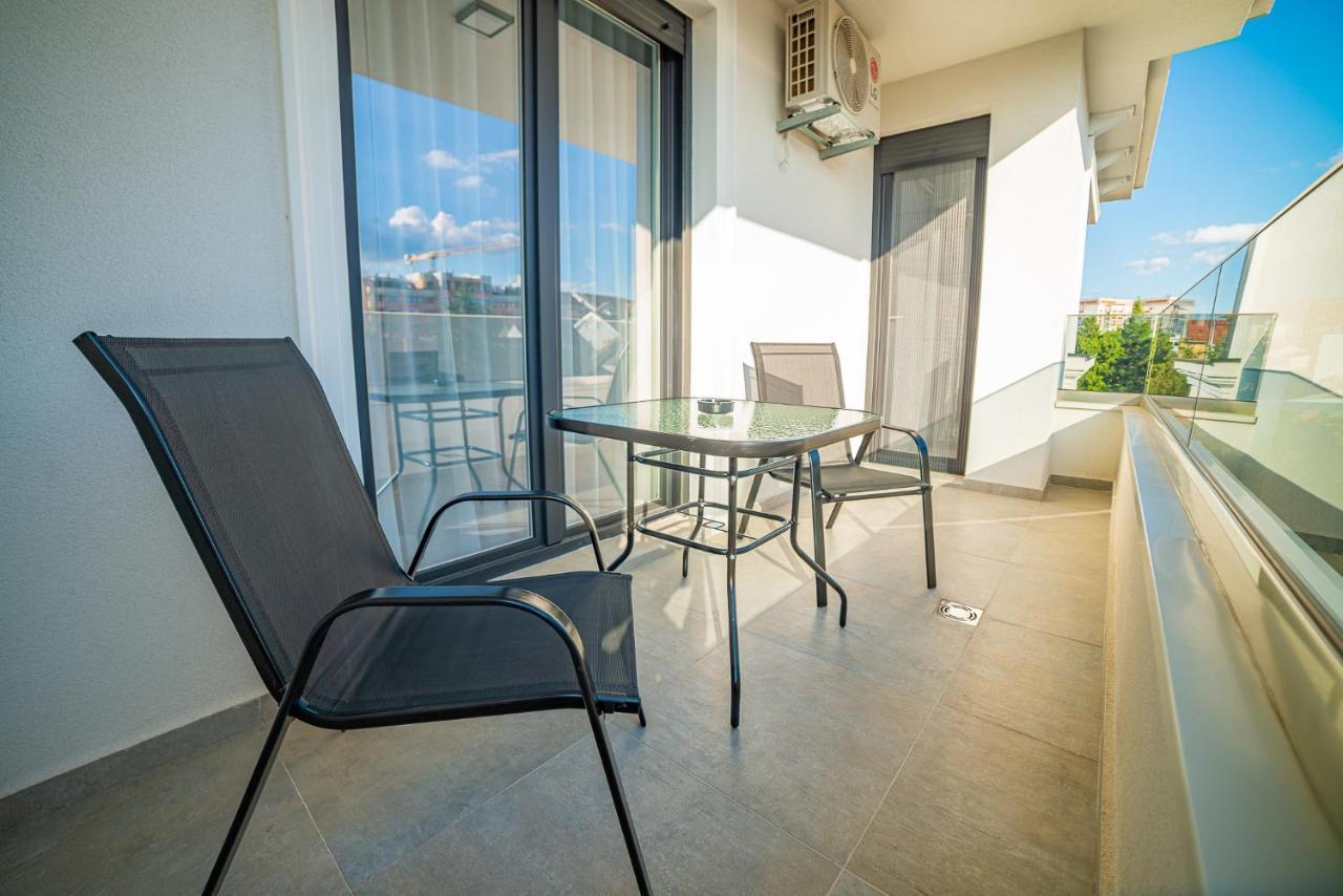 Zoe Apartment Novi Sad Exterior foto